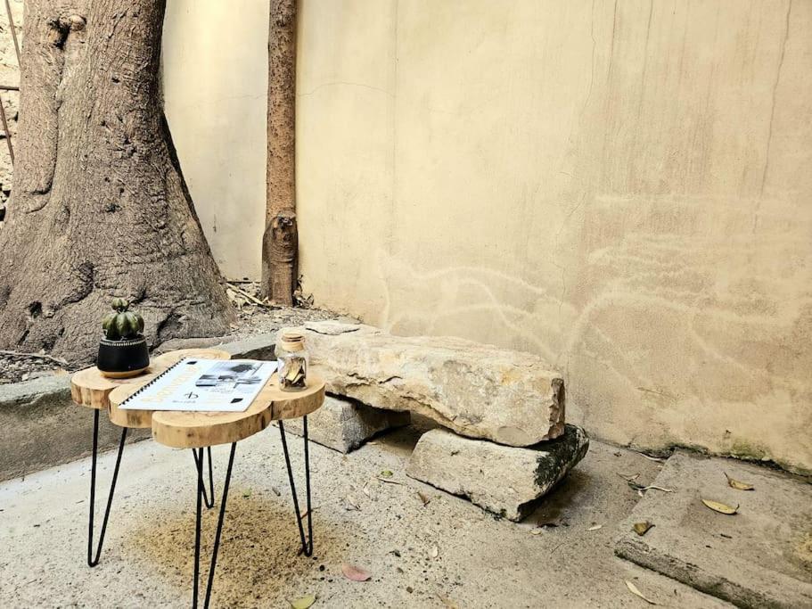 La Patio - Coeur De Ville - Clim Nimes Luaran gambar
